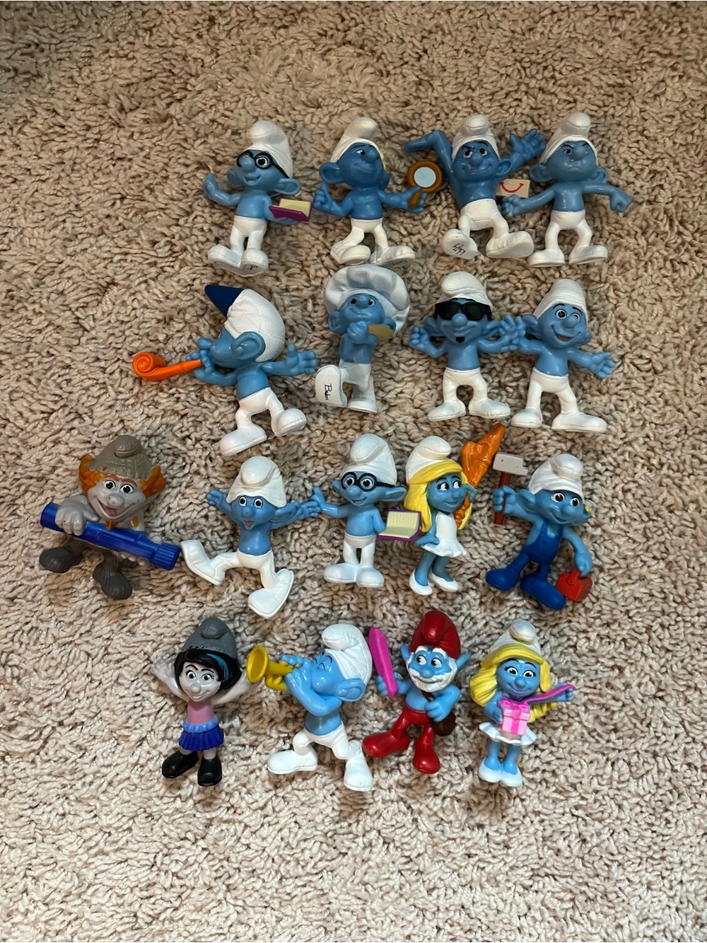 Classic Blue Smurfs Figure Toy Set - Assorted Blue and White Characters